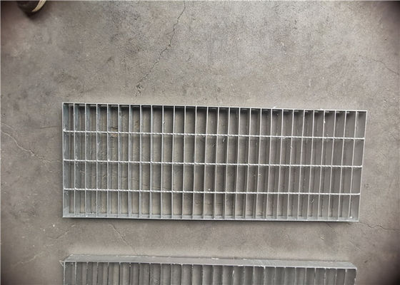 Materiały budowlane Stalowe kraty podjazdowe Krata 100X8mm Polerowanie elektrolityczne