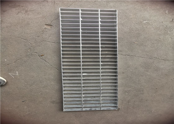 Materiały budowlane Stalowe kraty podjazdowe Krata 100X8mm Polerowanie elektrolityczne