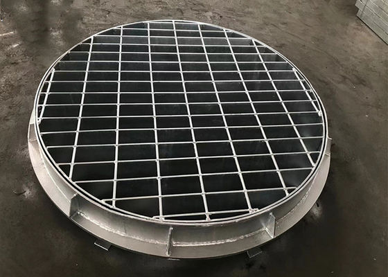 Zewnętrzna metalowa pokrywa włazu Kratka 25 * 3 mm Okrągła krata ocynkowana