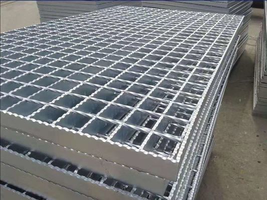 Anti Rust SS316 Floor Forge Walkway Stalowa krata ząbkowana