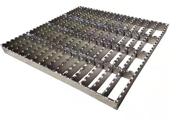 Anti Rust SS316 Floor Forge Walkway Stalowa krata ząbkowana