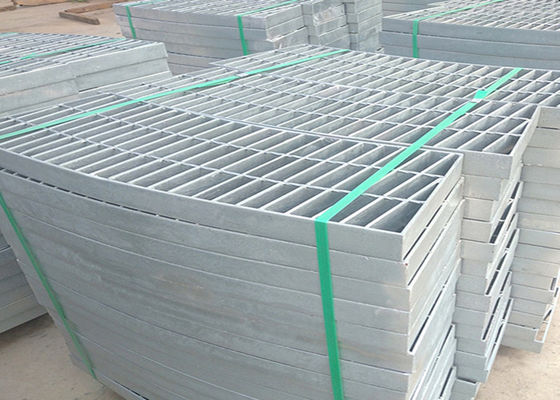 Spawana stalowa krata antykorozyjna 40 * 3 mm Aluminiowa podłoga z siatki metalowej