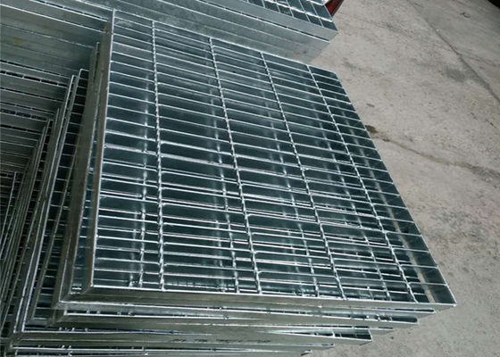 Park Drain Catwalk Metalowa krata 30X100mm Lekka odporność na uderzenia