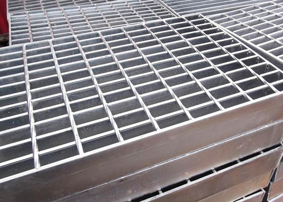 Park Drain Catwalk Metalowa krata 30X100mm Lekka odporność na uderzenia