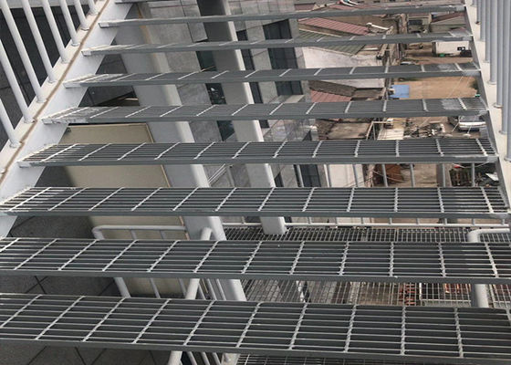 Workplace Sawtooth Catwalk Stalowa krata Antypoślizgowa stal węglowa Q235