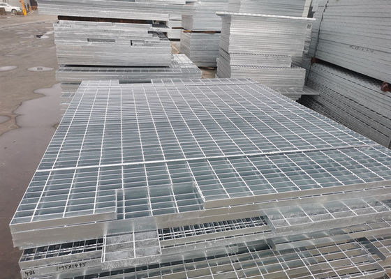 Kratownica aluminiowa o grubości 5 mm Krata podjazdowa ocynkowana o grubości 65 mm